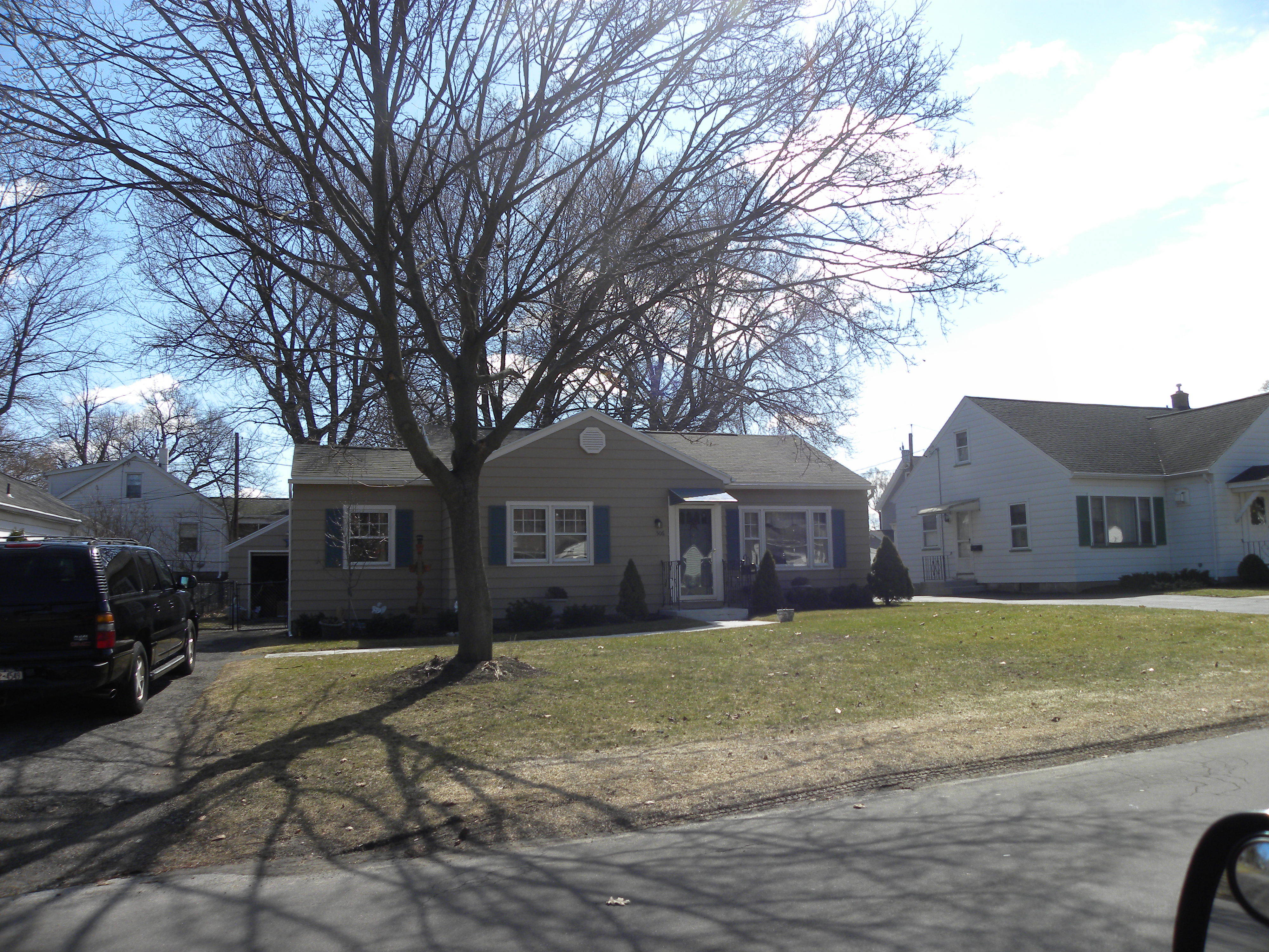 Thinking of Downsizing in East Rochester, New York 1444